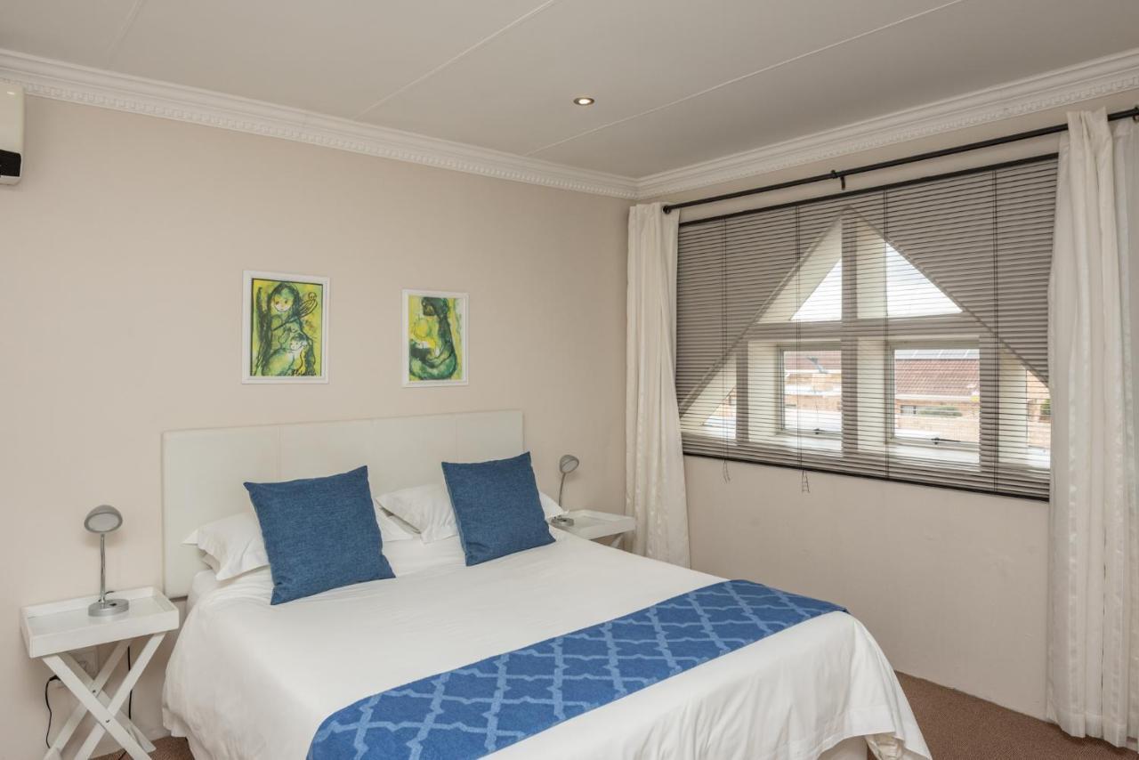 Millard Crescent Guest House Port Elizabeth Extérieur photo